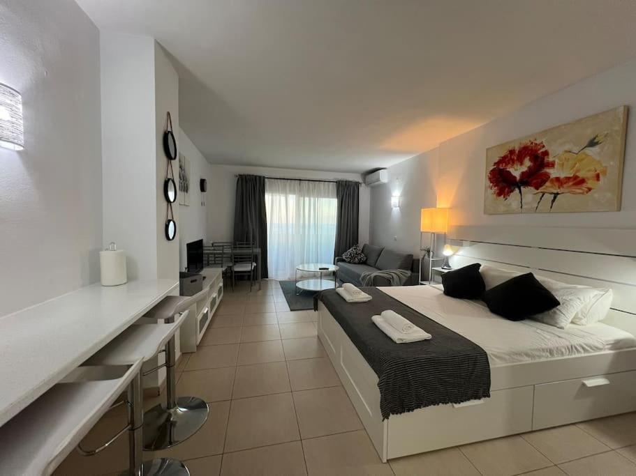 Benalbeach En La Playa Benalmádena Extérieur photo